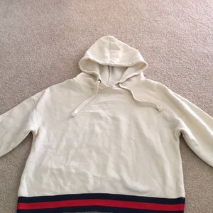 Matching top to joggers!